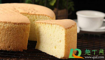 戚风蛋糕怎么不会开裂 戚风蛋糕烤裂开了怎么回事