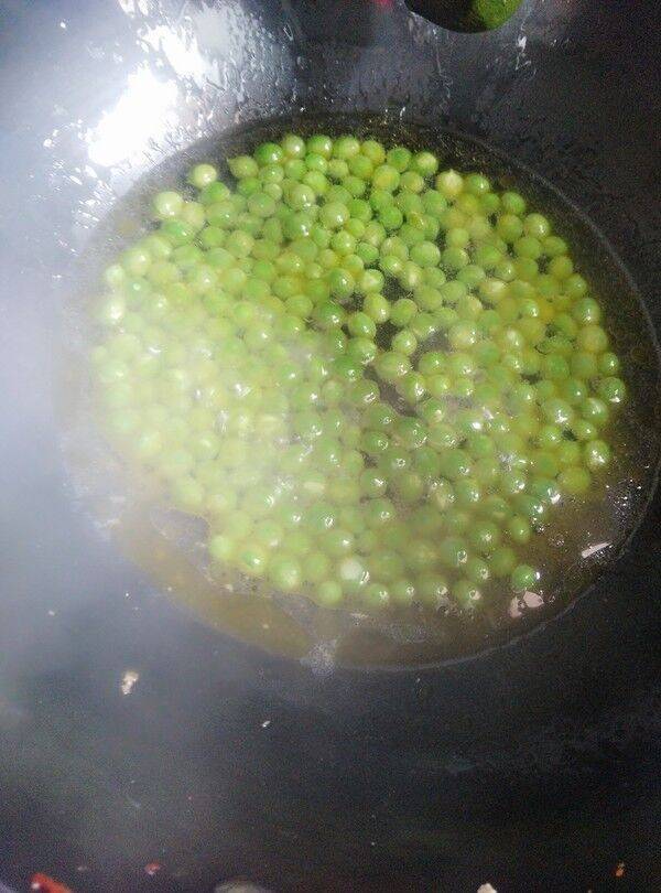 「已解决」火腿肠怎么炒好吃