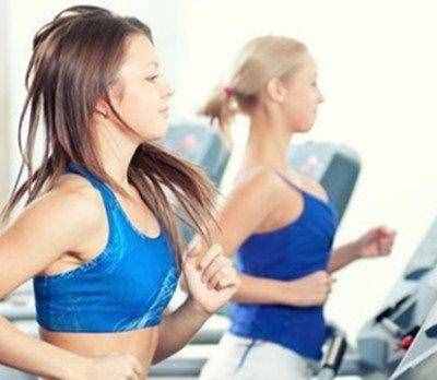 跑步机快走减肥（教你跑步机快走减肥的正确方法）